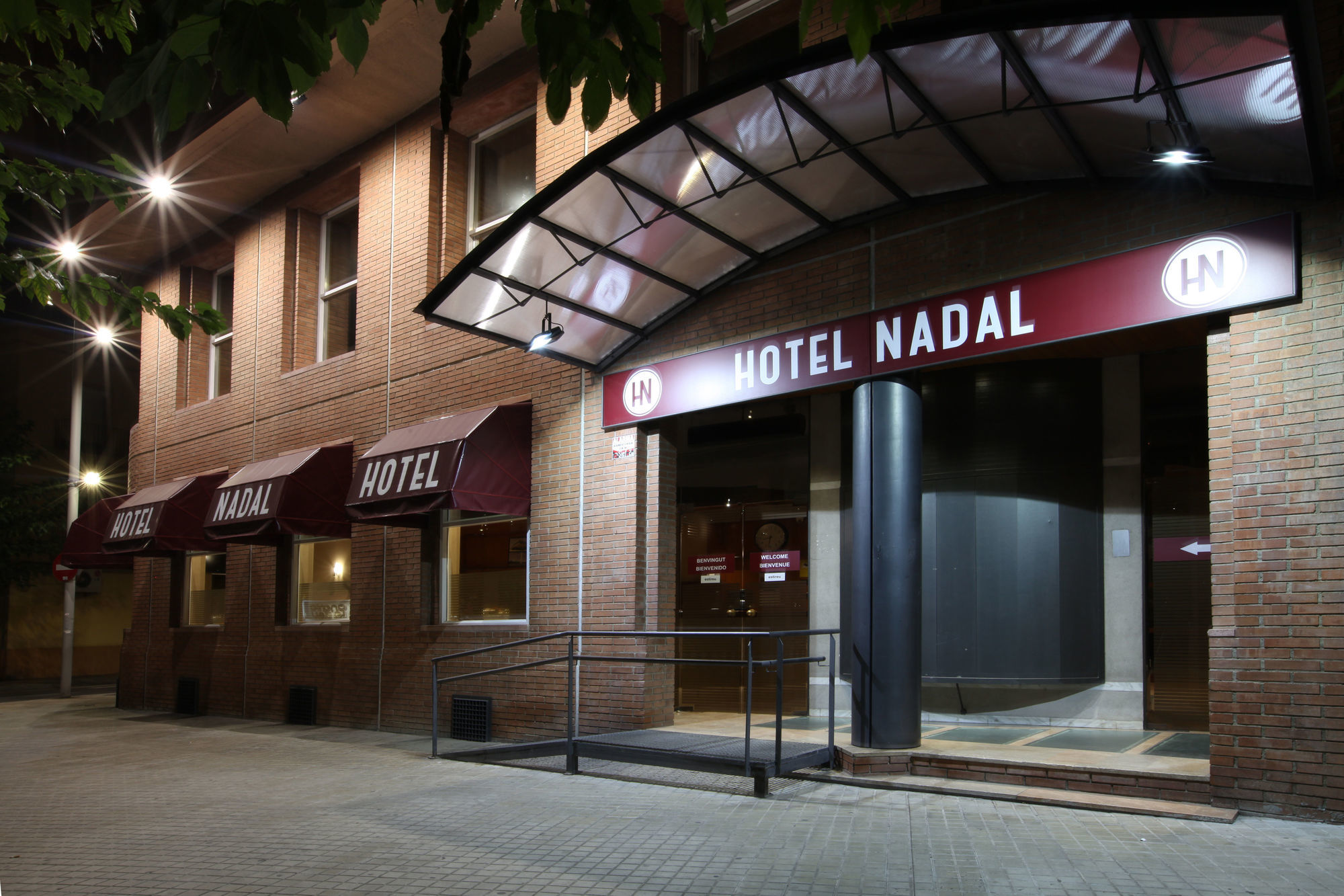 Hotel Nadal Lleida Exterior photo